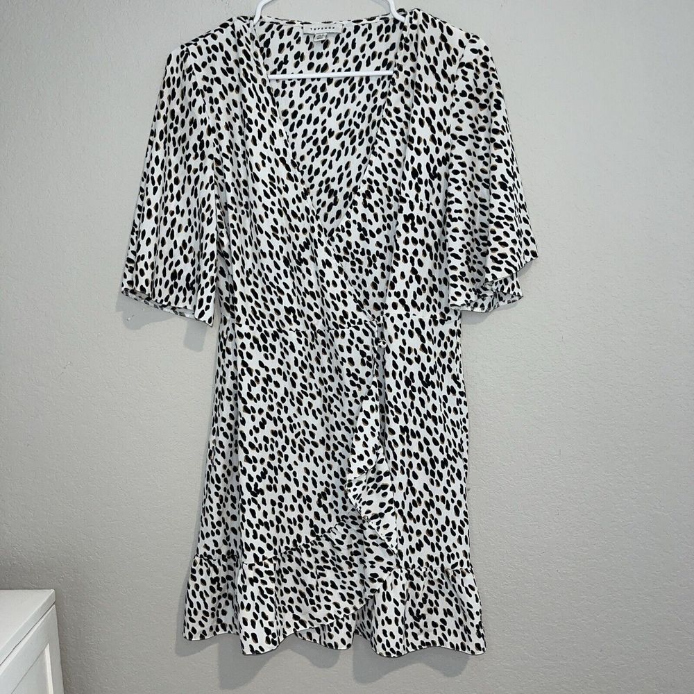 Topshop Womens size 8 Cream Leopard Ruffle Hem Mini Wrap Dress